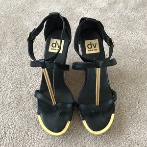DV Dolce Vita Wedges